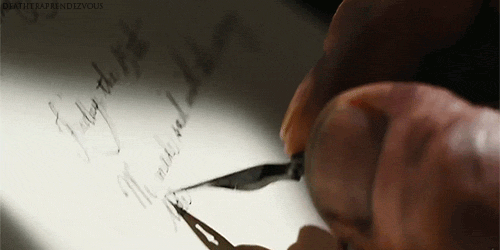 http://bestanimations.com/Books/writing/hanf-caligraphy-writing-pen-close-up-animated-gif.gif