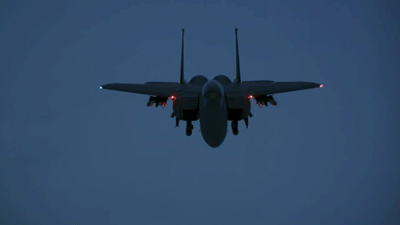 fighter-jet-military-plane-animated-gif-34.gif