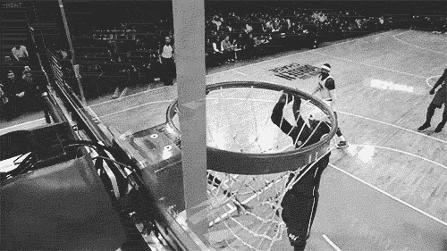 Amazing Basketball Dunk Play
